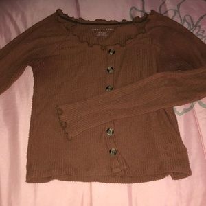 long sleeve, ribbed top!